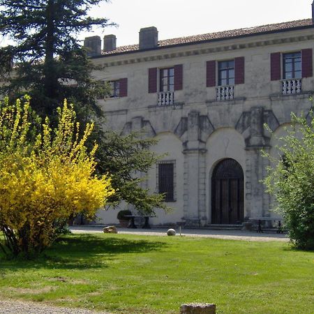 Agriturismo Corte Virgiliana Вирджилио Экстерьер фото
